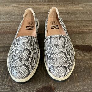 FitFlop
Women's Casa Snake Embossed Leather Wedge Platform Loafers